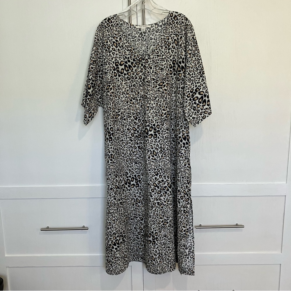 Kate Landry V-neck Short Sleeve Split Hem Pocketed Cheetah Print Maxi Dress, XL
